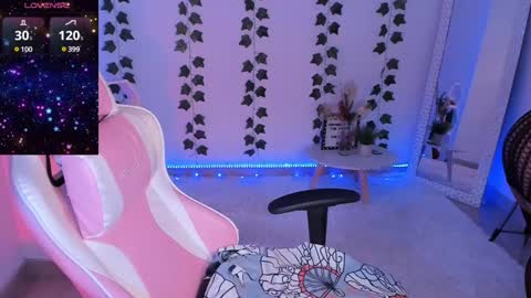 Snapshot of lya__ chatting on December 23, 8:57 pm Onlyfans Lya 02 online show from December 23, 8:57 pm