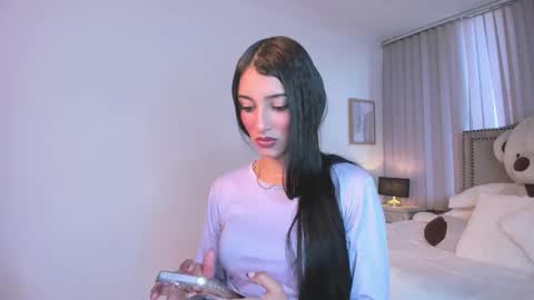 lya_brown online show from February 20, 11:32 am