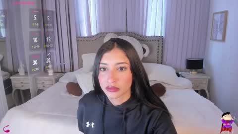 lya_brown online show from March 11, 11:38 am