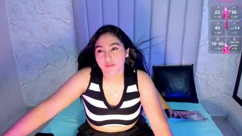 LYA DUBOIS  online show from March 6, 8:38 pm