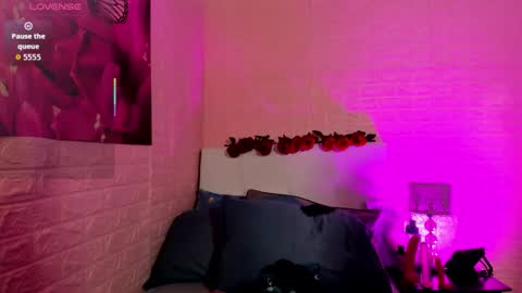 Lya   online show from January 16, 10:41 am