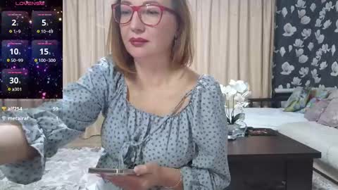 lybava online show from December 13, 4:38 pm