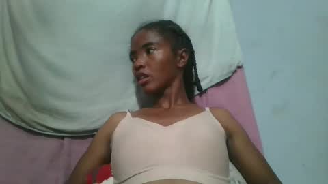 Snapshot of lydie856696 chatting on April 29, 5:30 pm lydie856696 online show from April 29, 5:30 pm