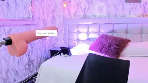 Snapshot of lyen_rae_ chatting on June 10, 7:02 pm Lyen Rae online show from June 10, 7:02 pm