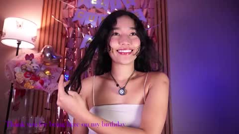Lyhana Lee online show from February 22, 1:31 pm