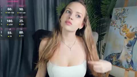 simply Eliza  online show from November 13, 10:03 am