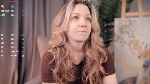 simply Eliza  online show from April 13, 8:09 am