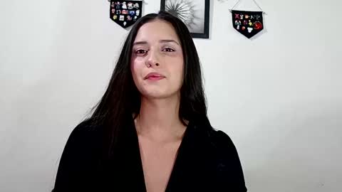 Snapshot of lyla205 chatting on February 21, 2:28 am lyla online show from February 21, 2:28 am