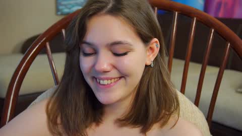 hi im Lyle online show from February 6, 9:53 am