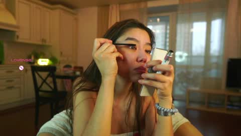 hi im Lyle online show from April 21, 3:02 am