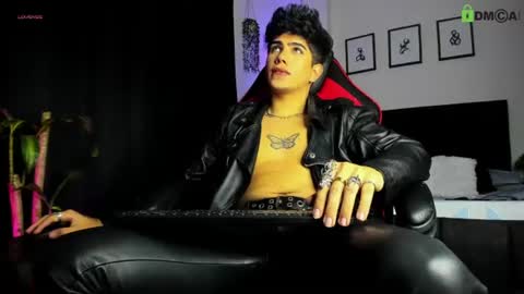 Lyle Bennett Freelance Model online show from June 22, 10:34 am