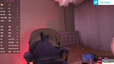 Littl online show from April 16, 2:45 am