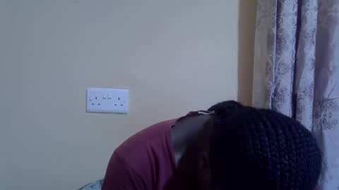 lyn_anna online show from January 19, 8:29 am