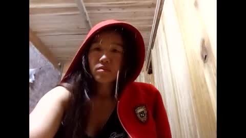 lyn_eva online show from March 10, 12:26 am