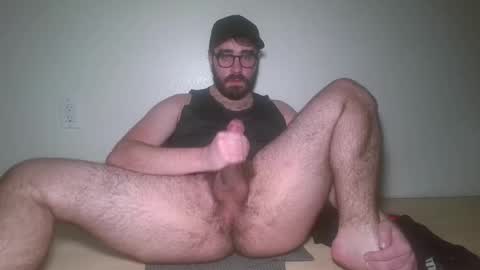 Snapshot of lynchian14 chatting on February 10, 5:33 am lynchian14 online show from February 10, 5:33 am