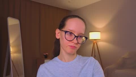 Sara online show from February 23, 4:26 pm