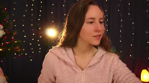 Lynn online show from January 1, 5:01 am