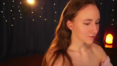 Lynn online show from February 14, 11:10 am