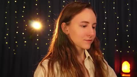 Lynn online show from February 25, 9:09 am