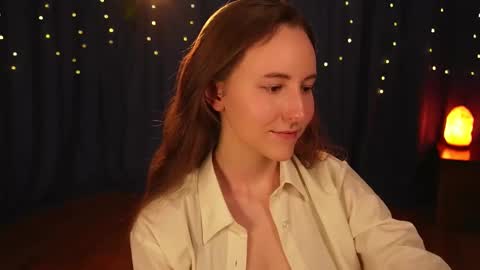 Lynn online show from February 25, 12:13 pm