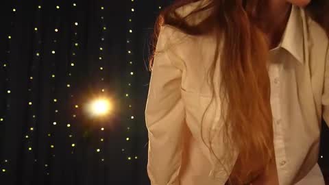 Lynn online show from February 25, 3:16 pm