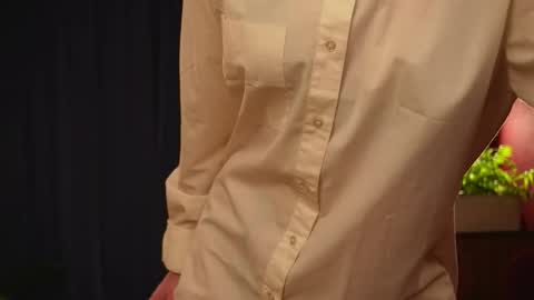 Lynn online show from October 7, 3:58 am