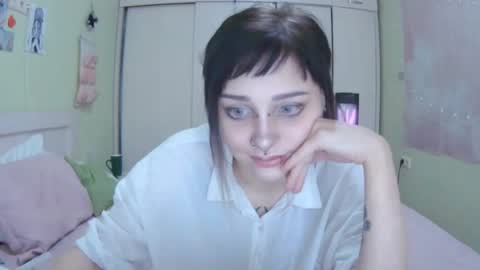 Kira online show from October 13, 10:37 am