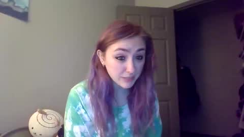 Lynn  online show from March 8, 11:19 pm