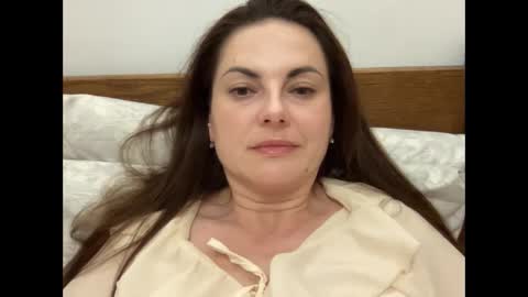 Snapshot of lyracassia chatting on March 10, 8:25 pm lyracassia online show from March 10, 8:25 pm