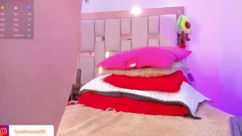 lysa_thomas9 online show from March 28, 4:34 am