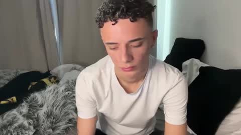  NEW   Leo  lz britboy online show from March 12, 12:11 pm