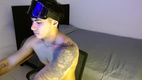 MICHAEL online show from March 22, 1:03 pm