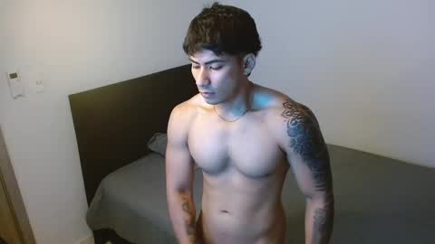 Snapshot of m1chaelx_ chatting on April 18, 8:09 pm MICHAEL online show from April 18, 8:09 pm