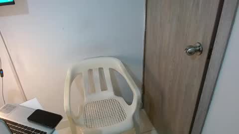 Snapshot of m1chaelx_ chatting on May 7, 3:06 pm MICHAEL online show from May 7, 3:06 pm