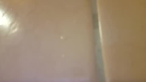 Snapshot of m1guele chatting on February 27, 9:14 pm Fucklover online show from February 27, 9:14 pm