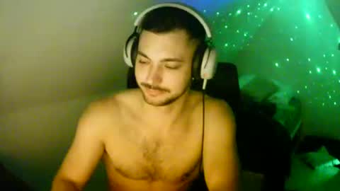 m1recevierrr online show from December 27, 4:26 am