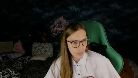 Snapshot of m1shq chatting on September 17, 5:03 pm m1shq online show from September 17, 5:03 pm