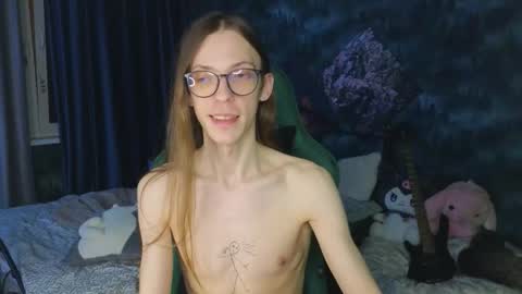 Snapshot of m1shq chatting on February 27, 10:32 pm m1shq online show from February 27, 10:32 pm