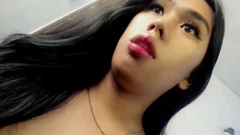 Snapshot of m1ssjanelana69 chatting on May 4, 12:39 am Janelovesu online show from May 4, 12:39 am