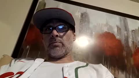 Snapshot of m1st3r12345 chatting on December 31, 6:05 am m1st3r12345 online show from December 31, 6:05 am
