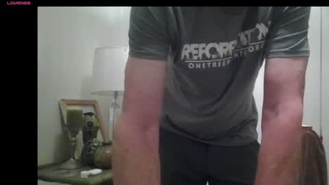 Snapshot of m54whrdn2 chatting on September 21, 2:24 am m54whrdn online show from September 21, 2:24 am