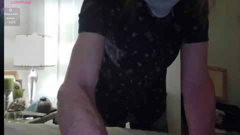 Snapshot of m54whrdn2 chatting on July 2, 2:11 am m54whrdn online show from July 2, 2:11 am