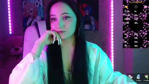 Melissa online show from April 18, 7:07 pm