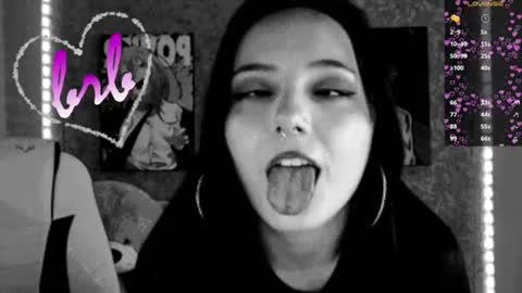 Melissa online show from July 4, 7:09 pm