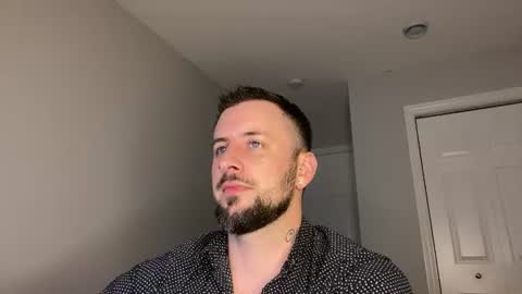 m_stephen online show from June 25, 3:06 am