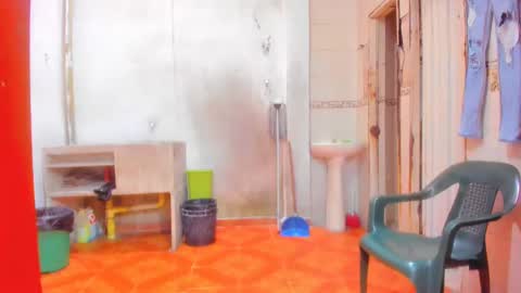 Snapshot of maaster420 chatting on January 21, 12:29 pm itgram pezlo josue online show from January 21, 12:29 pm