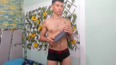 Snapshot of maaster420 chatting on January 29, 3:15 pm itgram pezlo josue online show from January 29, 3:15 pm