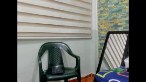 Snapshot of maaster420 chatting on February 17, 2:20 am itgram pezlo josue online show from February 17, 2:20 am