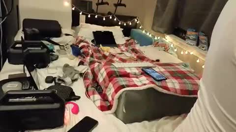 mac1119 online show from January 17, 10:09 am