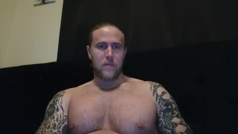 mac_drew online show from December 25, 1:53 am